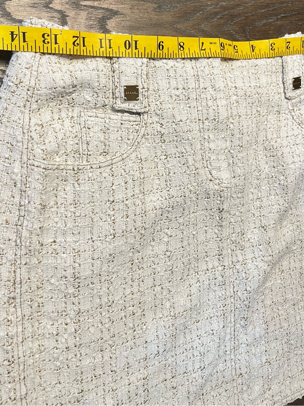 CHANEL Tweed Skirt - Picture 6 of 10